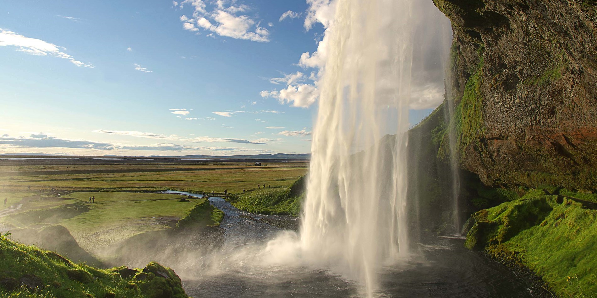 The waterfalls on Iceland 